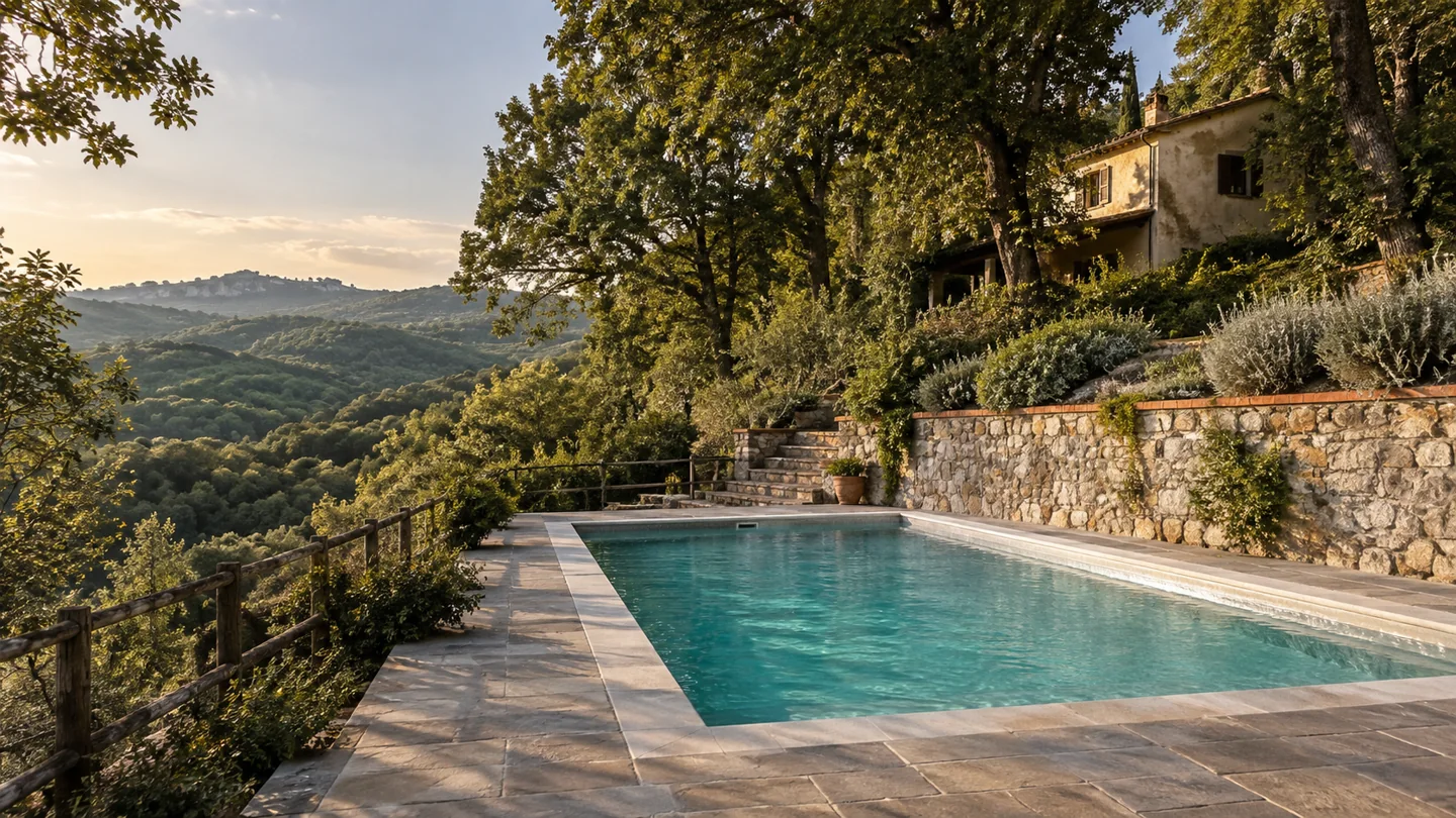 Atmosfera immaginata della piscina e del casale al tramonto